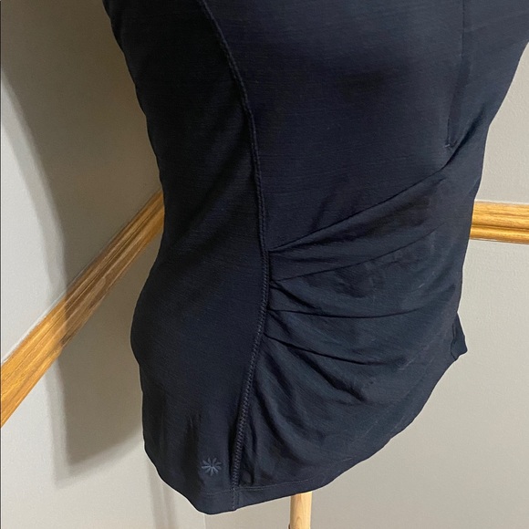 Athleta quarter zip sleeveless Black Top with rouching size medium - Picture 3 of 7